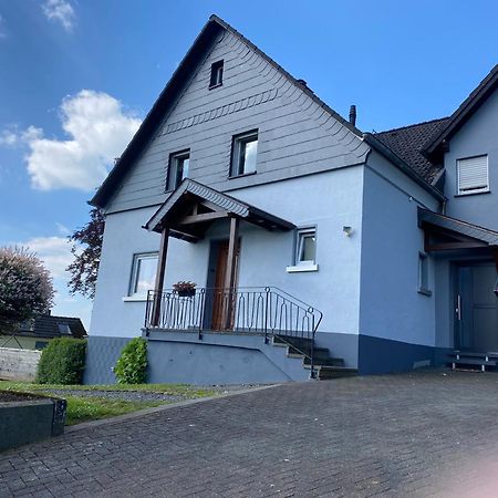 Deine-Eifel-Ferienwohnung Feusdorf Exterior foto