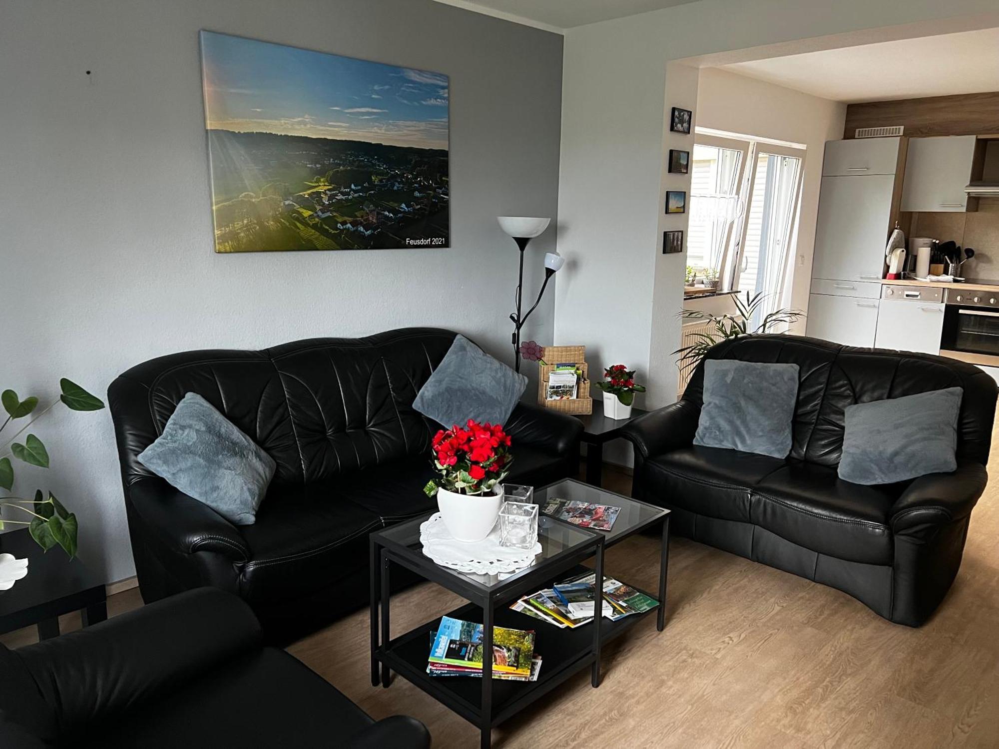 Deine-Eifel-Ferienwohnung Feusdorf Exterior foto